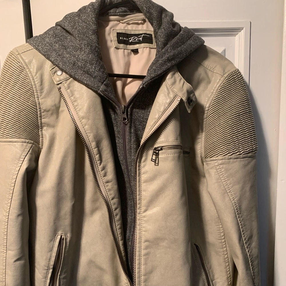 Light Tan/Cream Faux Leather Jacket!